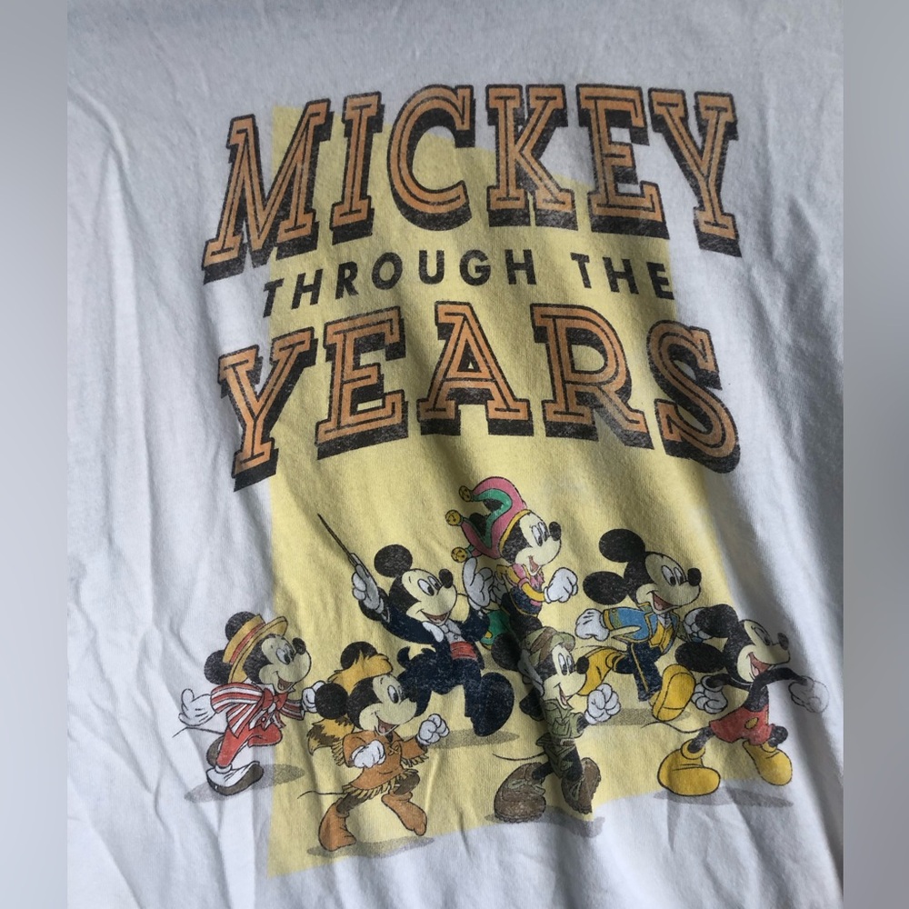 Mickey Through the Years medium Disneyland Disney Parks medium T-Shirt White - Picture 2 of 4